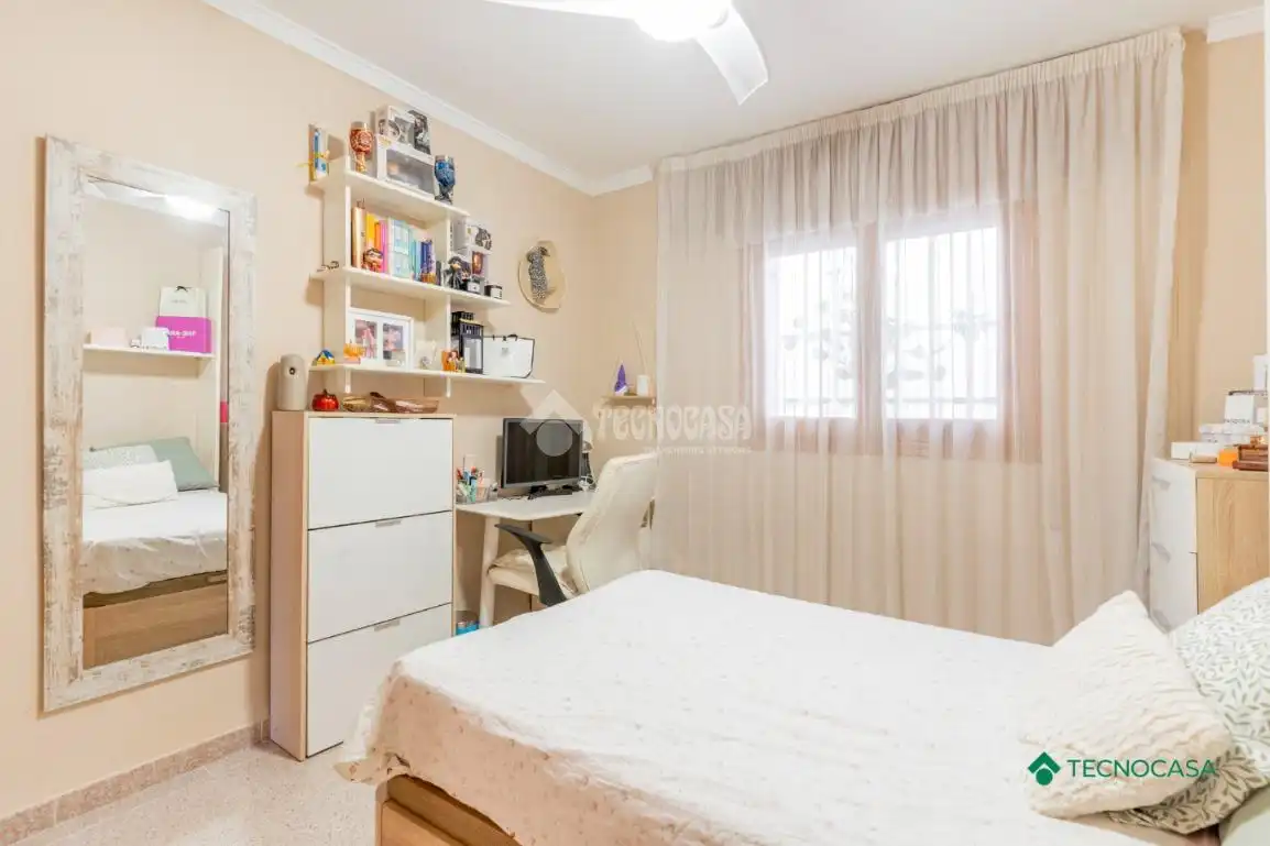 Habitación de Piso en venta en Roquetas de Mar con Aire acondicionado y Terraza