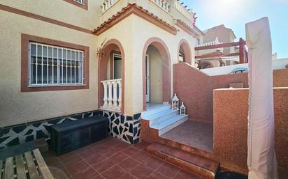 Exterior view of House or chalet for sale in Santa Pola  with Air Conditioner, Heating and Private garden