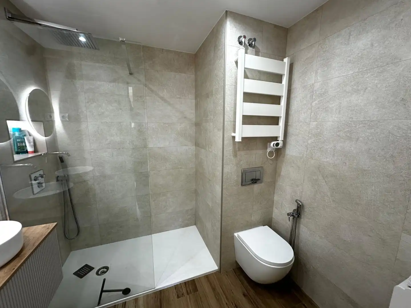 Baño de Piso en venta en Castellar del Vallès con Aire acondicionado, Jardín privado y Trastero
