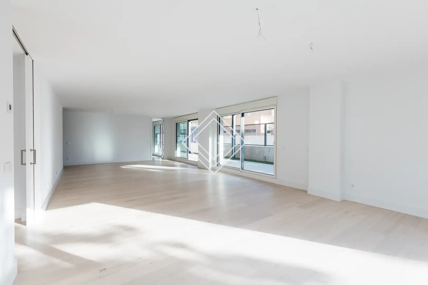 Sala de estar de Dúplex en venta en Madrid con Aire acondicionado, Terraza y Trastero