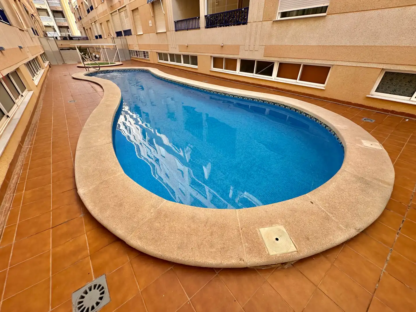 Schwimmbecken von Dachboden zum Verkauf in Guardamar del Segura mit Klimaanlage, Heizung und Terrasse