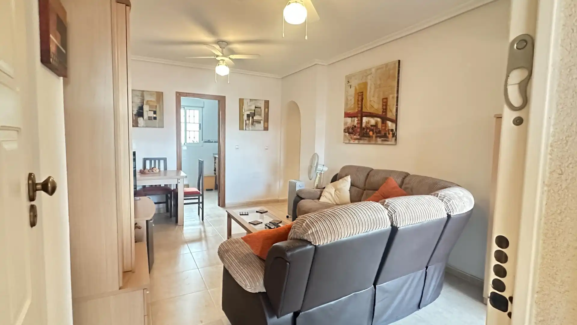 Sala d'estar de Pis en venda en Orihuela amb Piscina i Piscina comunitària