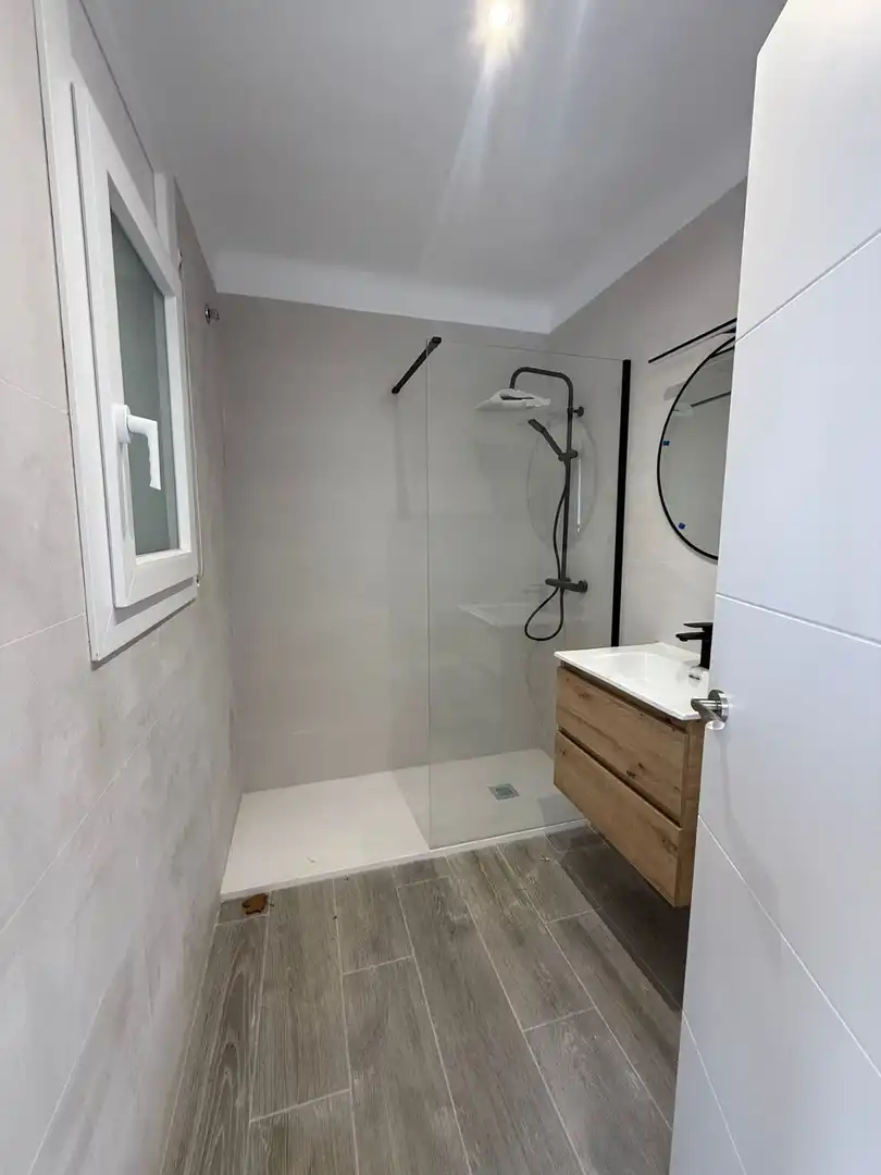 Bathroom of Apartments for sale in Empuriabrava  with Air Conditioner, Heating and Terrace