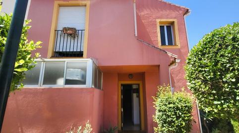 Foto 2 de Casa adosada en venda a Garcia Lorca, Nueva Atalaya, Málaga