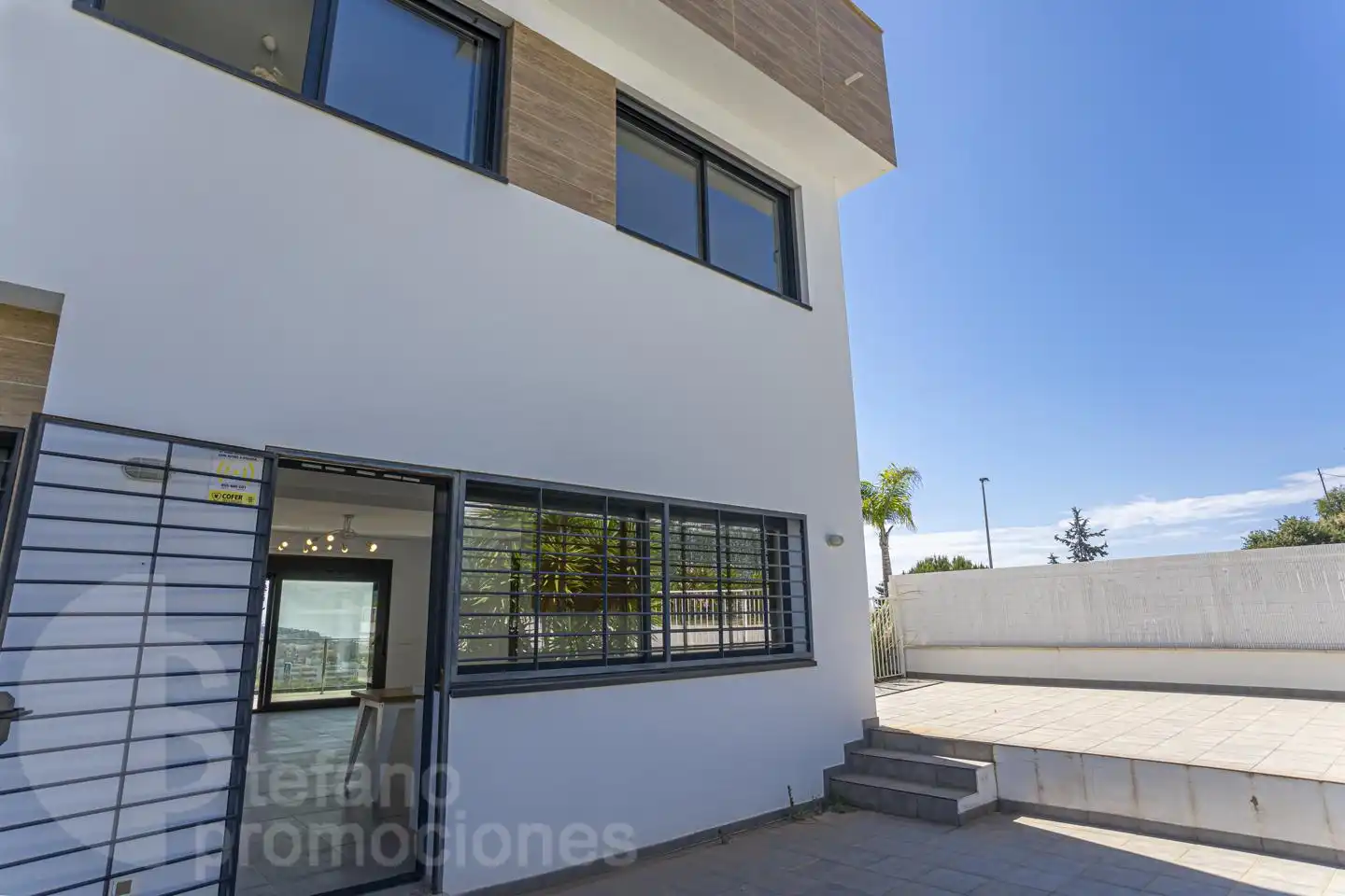 Vista exterior de Casa adosada en venta en Málaga con Aire acondicionado, Calefacción y Jardín privado