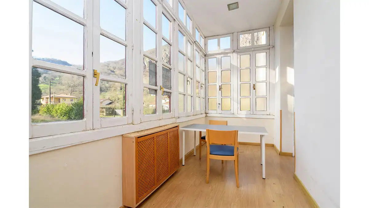 Edificio en venta en Proaza