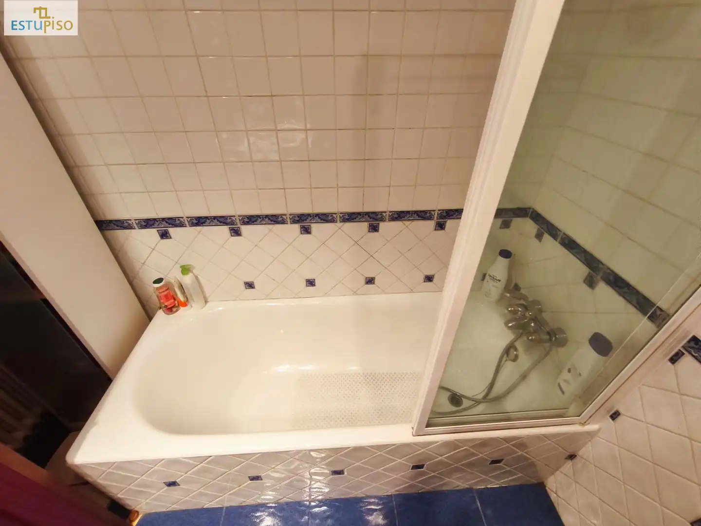 Bathroom of Flat for sale in Ensanche