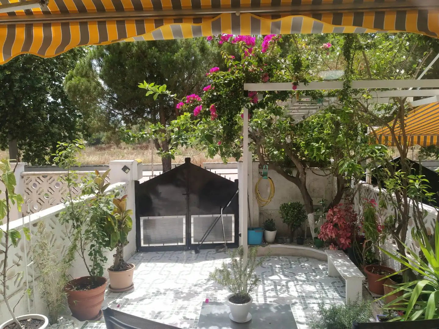 Garden of Houses for sale in Cubelles  with Air Conditioner and Balcony