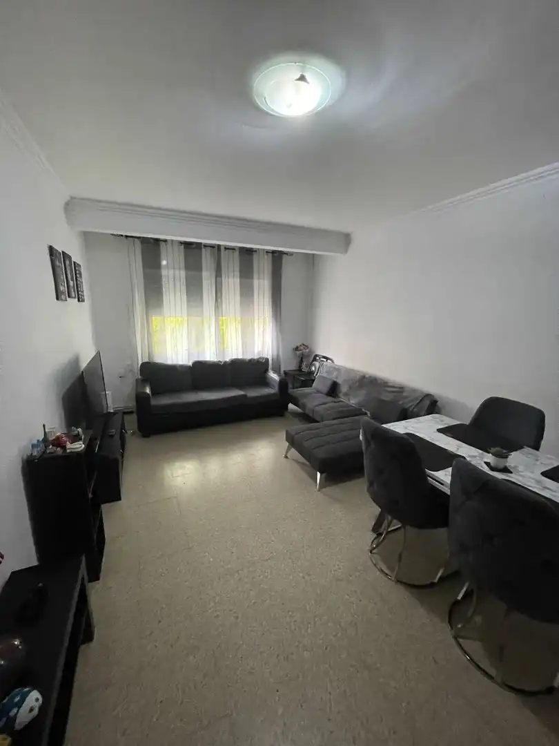 Sala de estar de Piso en venta en Girona con Calefacción y Balcón