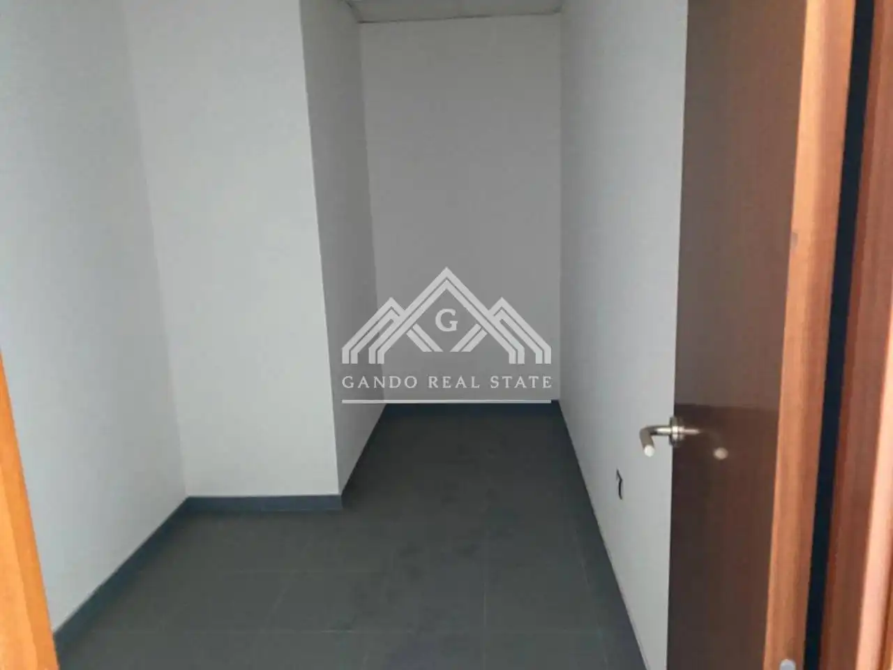Office for sale in Dos Hermanas  with Alarm