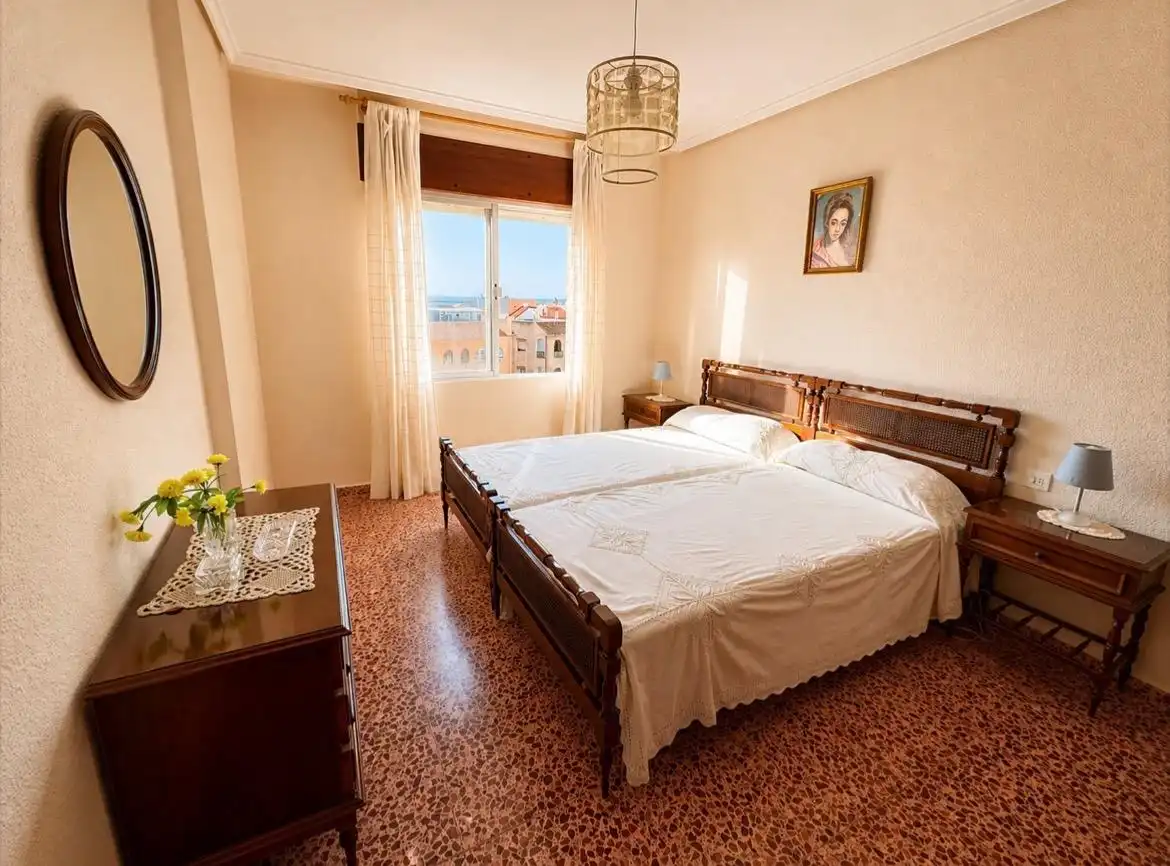 Schlafzimmer von Wohnung zum Verkauf in Torrevieja mit Terrasse und Möbliert