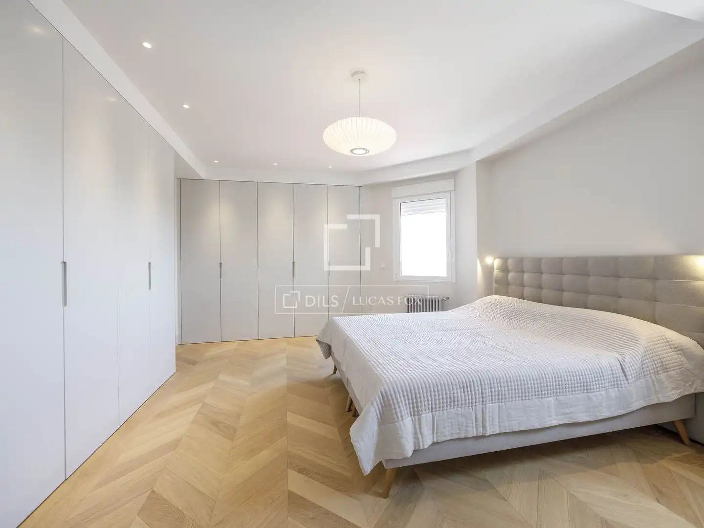 Bedroom of Attic for rent in Valencia  with Air Conditioner, Heating and Parquet flooring