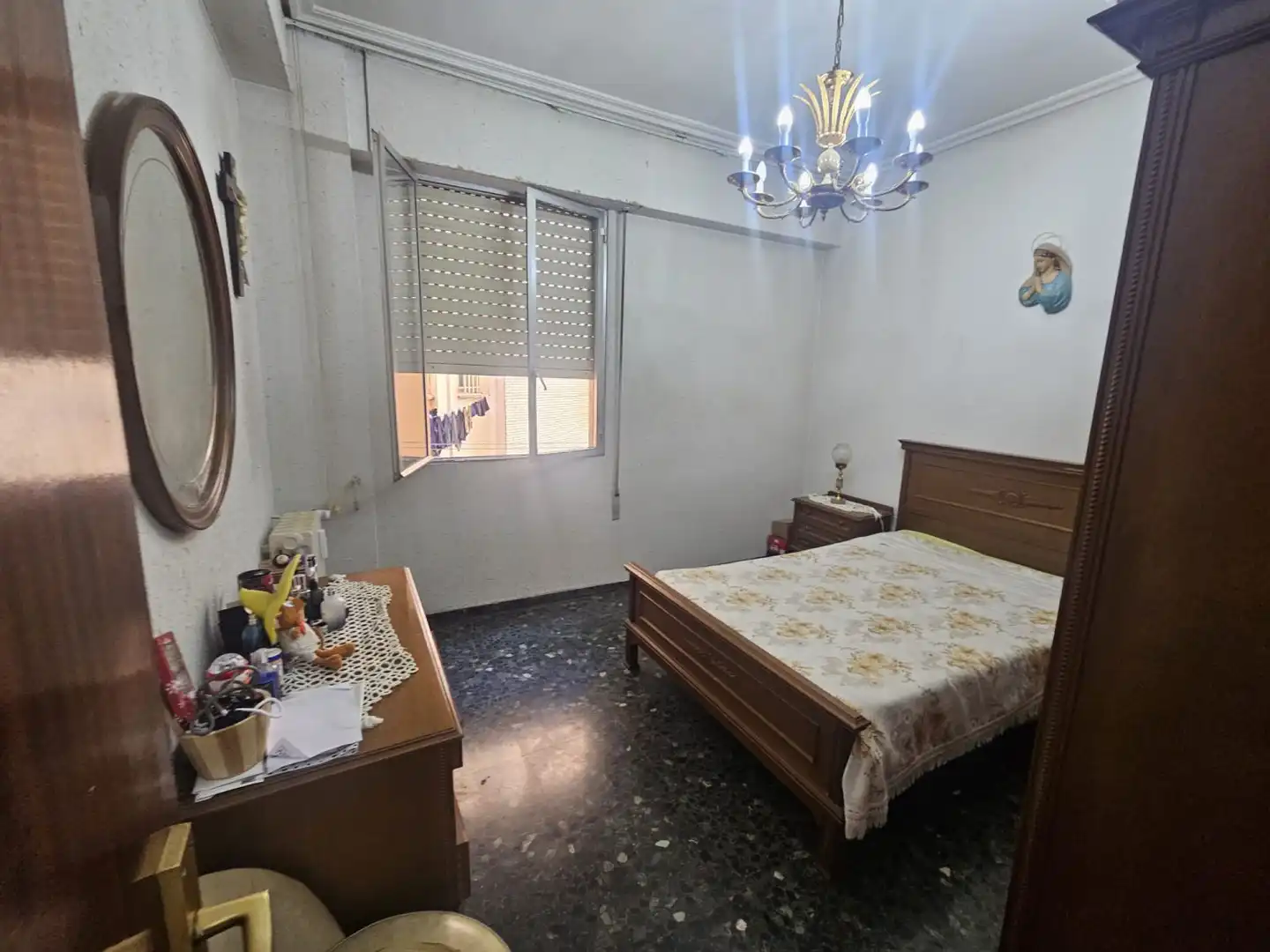 Habitación de Piso en venta en  Logroño con Calefacción, Parquet y Balcón