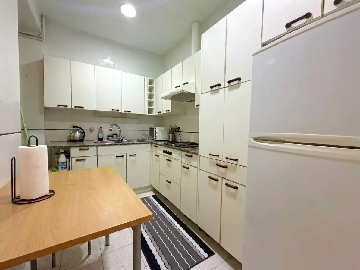 Cuina de Pis en venda en Barcelona amb Aire condicionat, Calefacció i Balcó