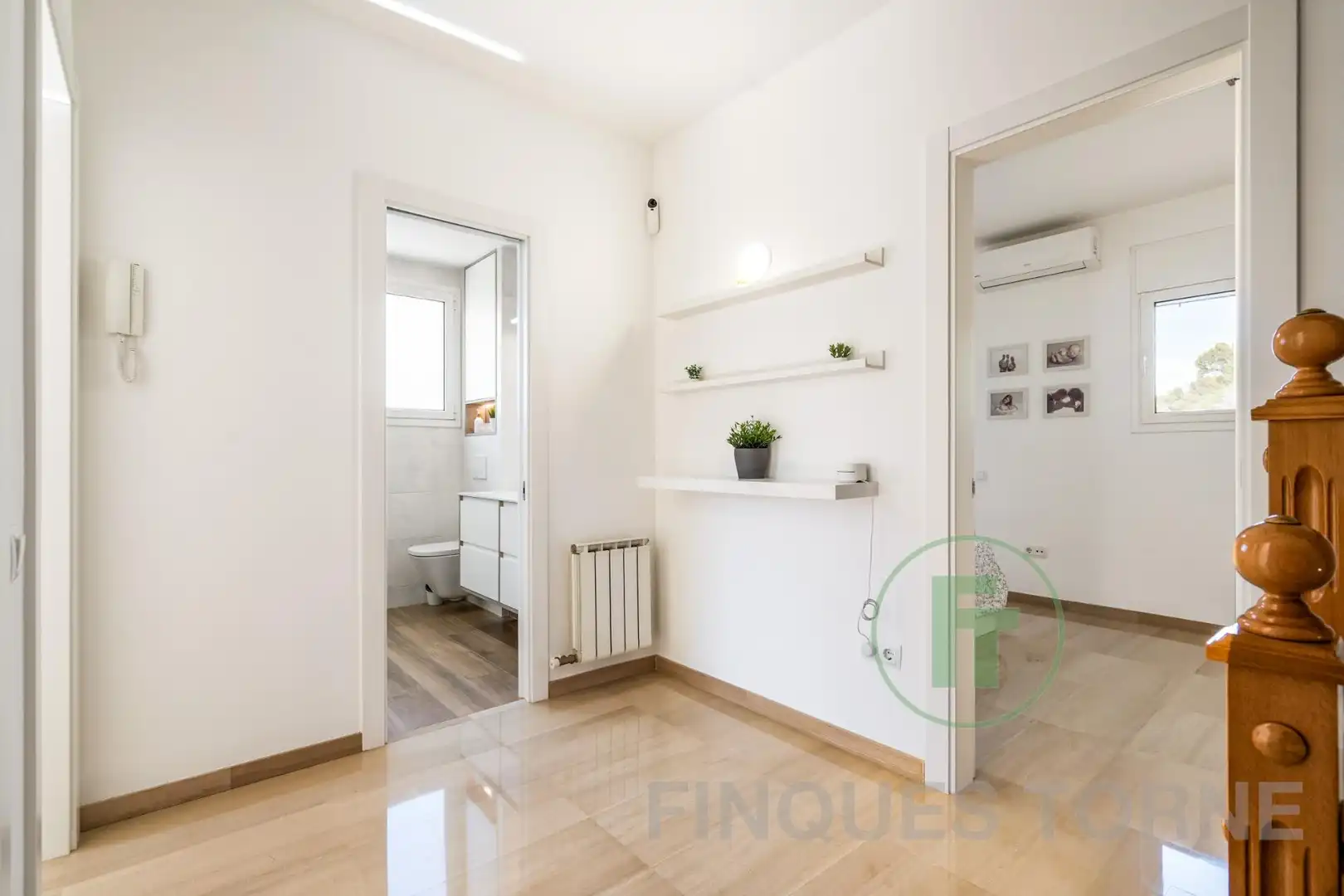 Casa o xalet en venda en Montcada i Reixac amb Aire condicionat, Jardí privat i Parquet