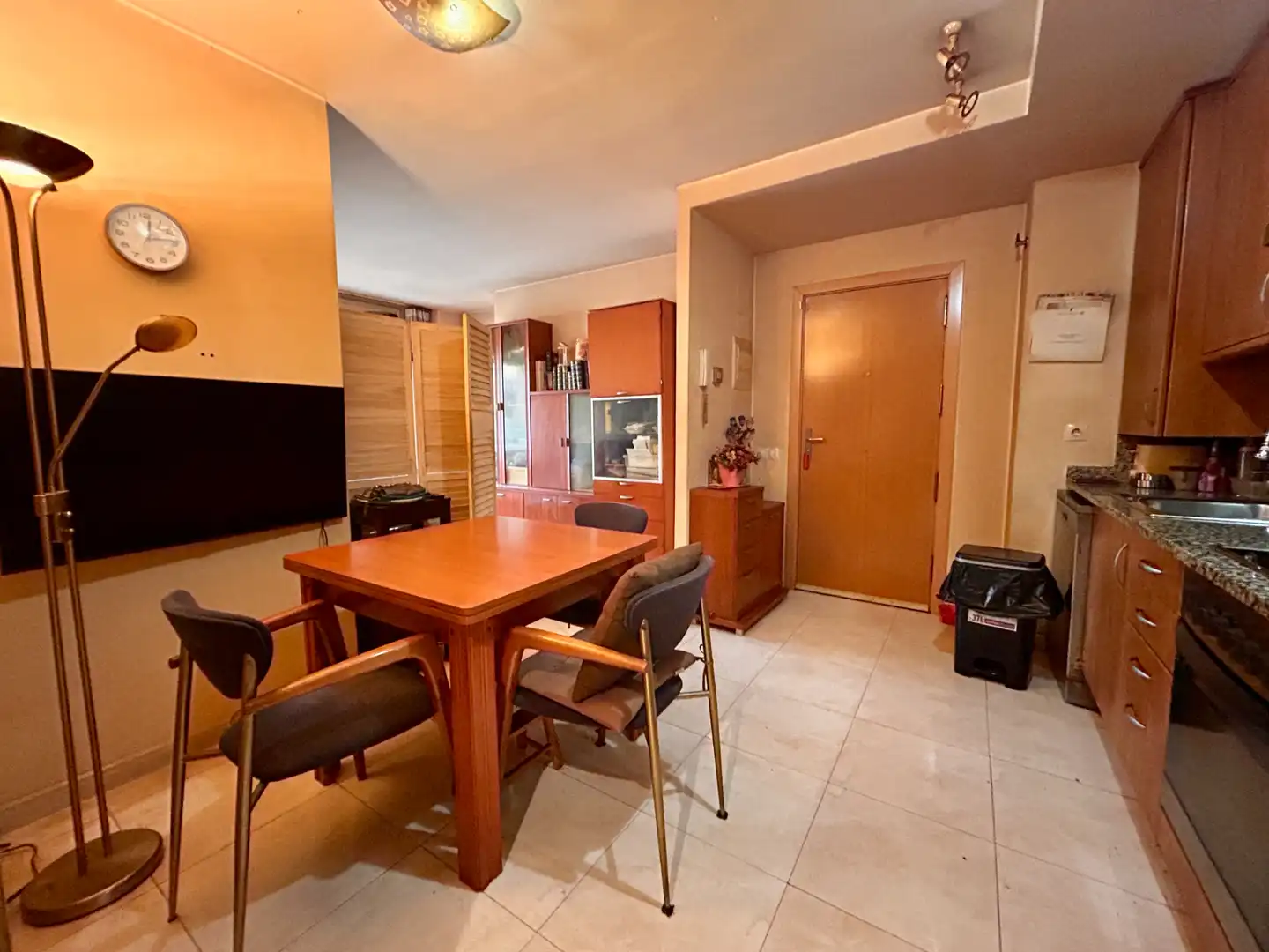Piso en venta en Girona con Calefacción
