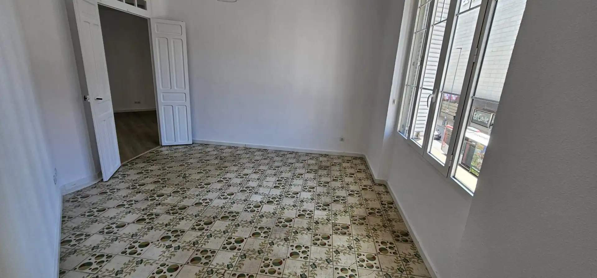 Appartamento con terrazza in affitto a Centro, imagen 17