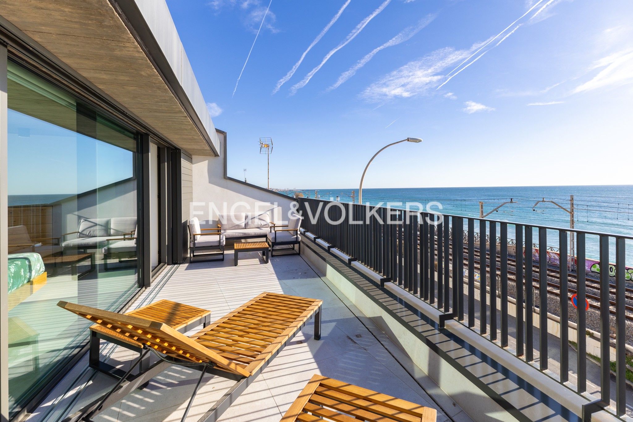 Terrace of House or chalet for sale in Montgat  with Air Conditioner, Heating and Private garden