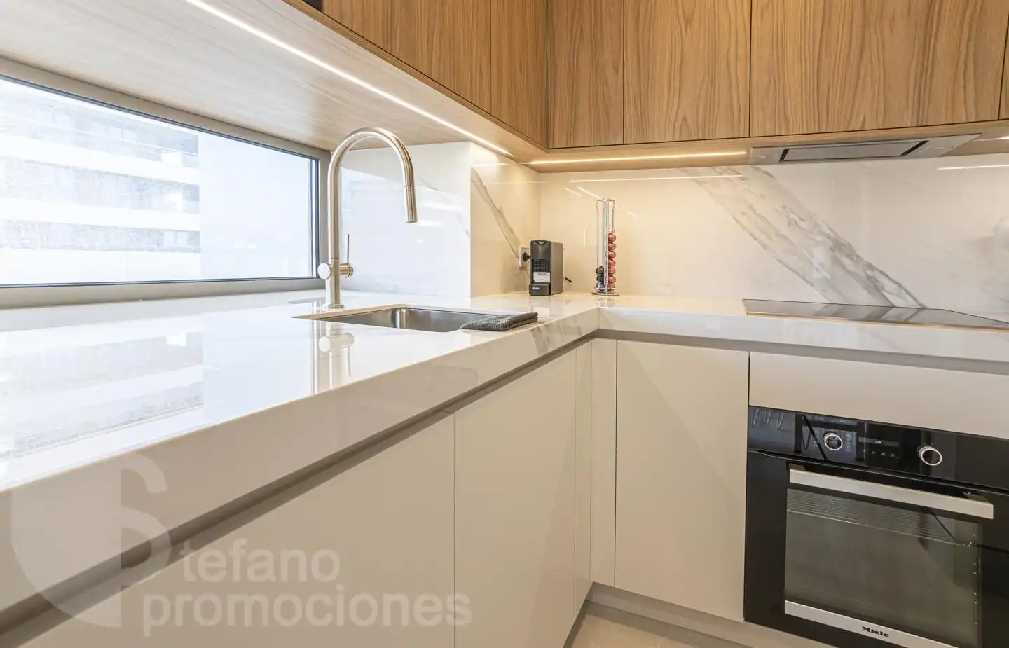 Küche von Wohnung zur Miete in Málaga mit Klimaanlage, Heizung und Terrasse
