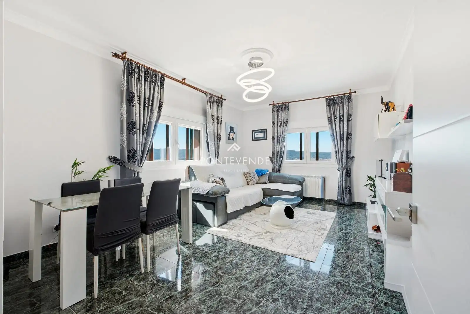 Sala de estar de Casa o chalet en venta en Cotobade, Pontevedra