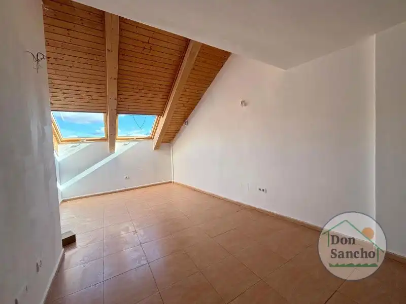 Habitación de Dúplex en venta en La Seca 