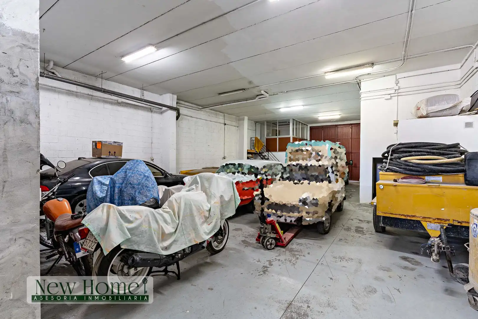 Local comercial en venta en Calle Luis Cernuda, imagen 2
