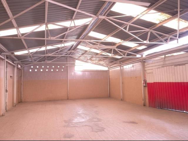 Local comercial en Venta en MINIATURISTA MESEGUER en Benimàmet