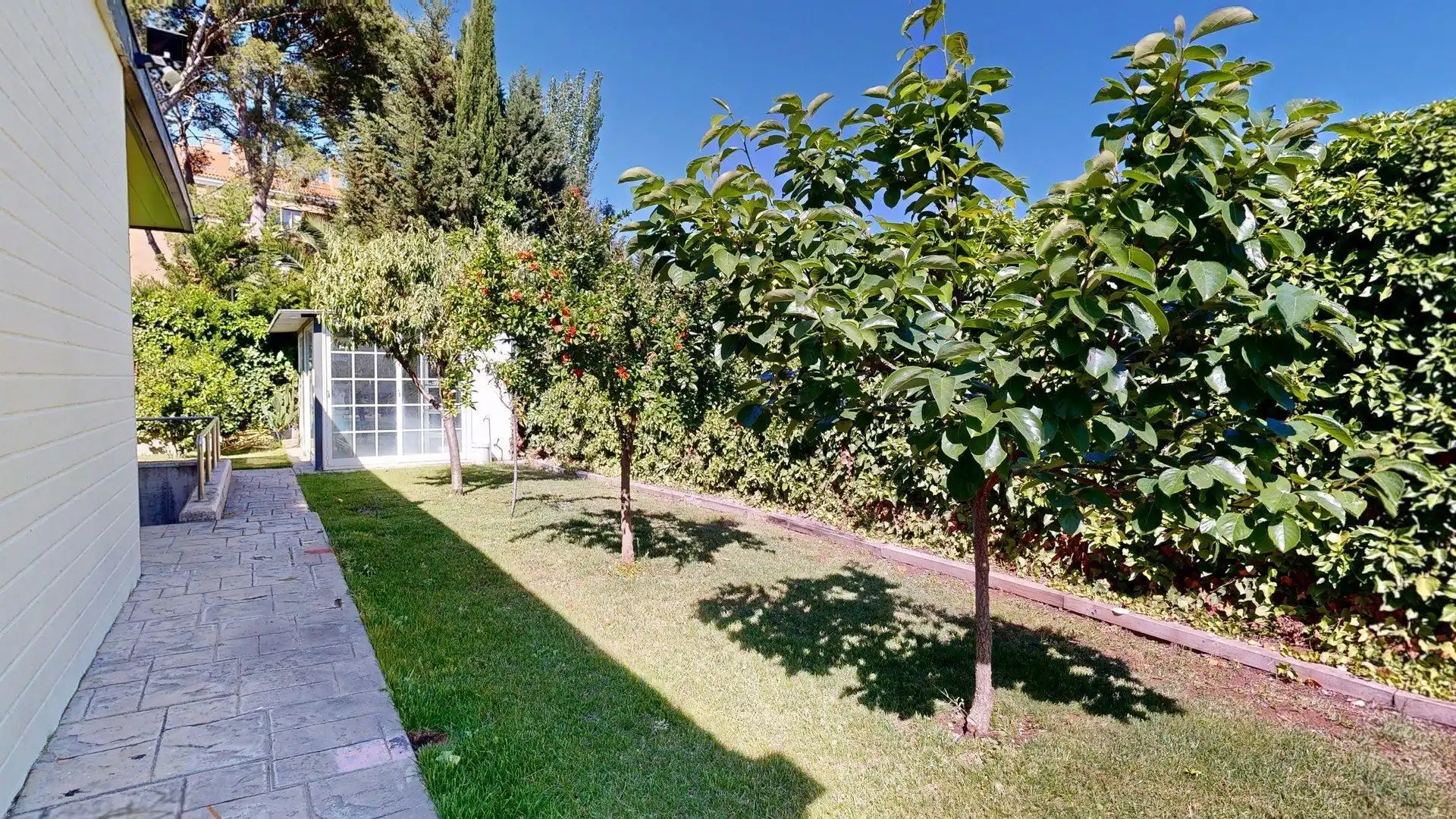 Jardín de Casa o chalet en venta en Zaragoza con Aire acondicionado, Calefacción y Jardín privado