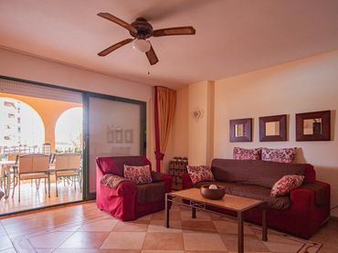 Appartamento con balcone in affitto a N/A