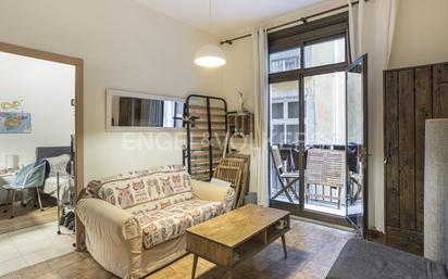Sala d'estar de Apartament en venda en  Barcelona Capital amb Aire condicionat, Calefacció i Balcó