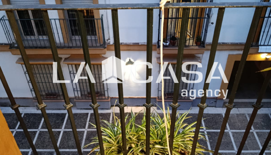 Photo 1 of Flat for sale in Triana Casco Antiguo, Sevilla