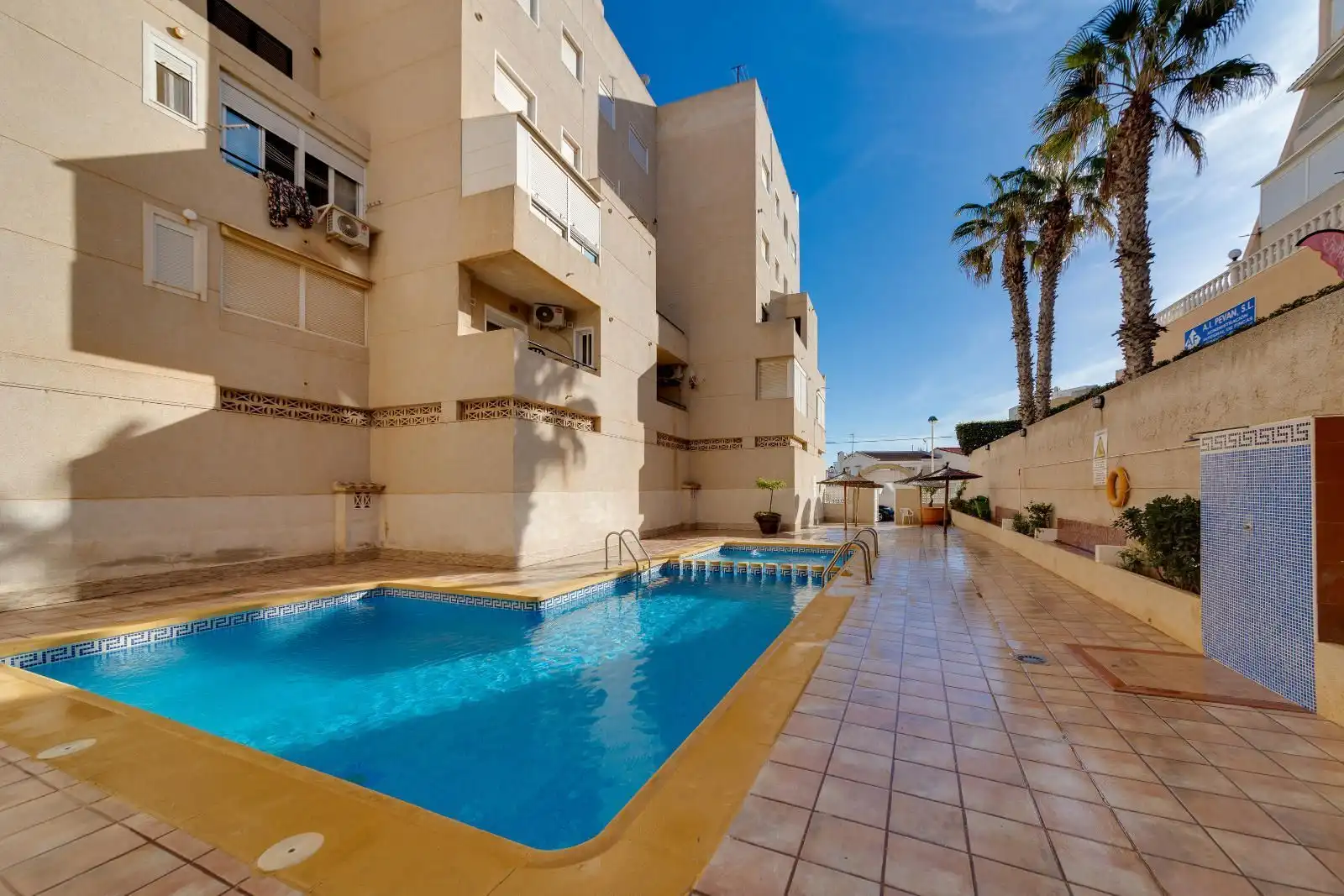 Apartament amb piscina en venda a La Mata, imagen 28