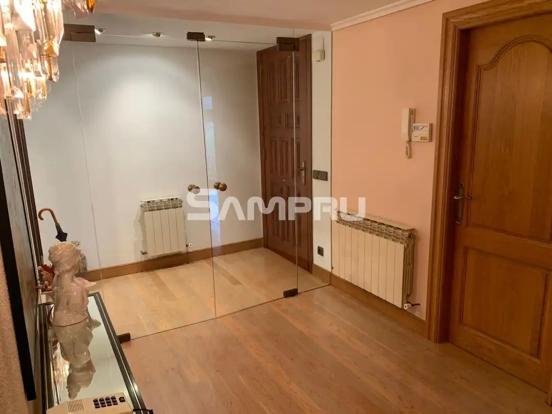 Wohnung zum Verkauf in Legutio mit Heizung, Privatgarten und Terrasse