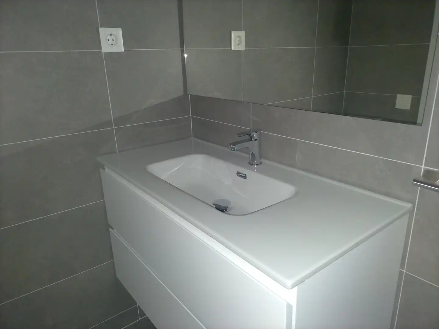Bany de Pis de lloguer en Sabadell amb Aire condicionat, Calefacció i Parquet