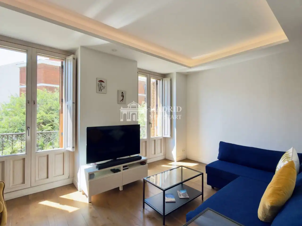 Sala d'estar de Pis de lloguer en Madrid amb Aire condicionat, Calefacció i Moblat