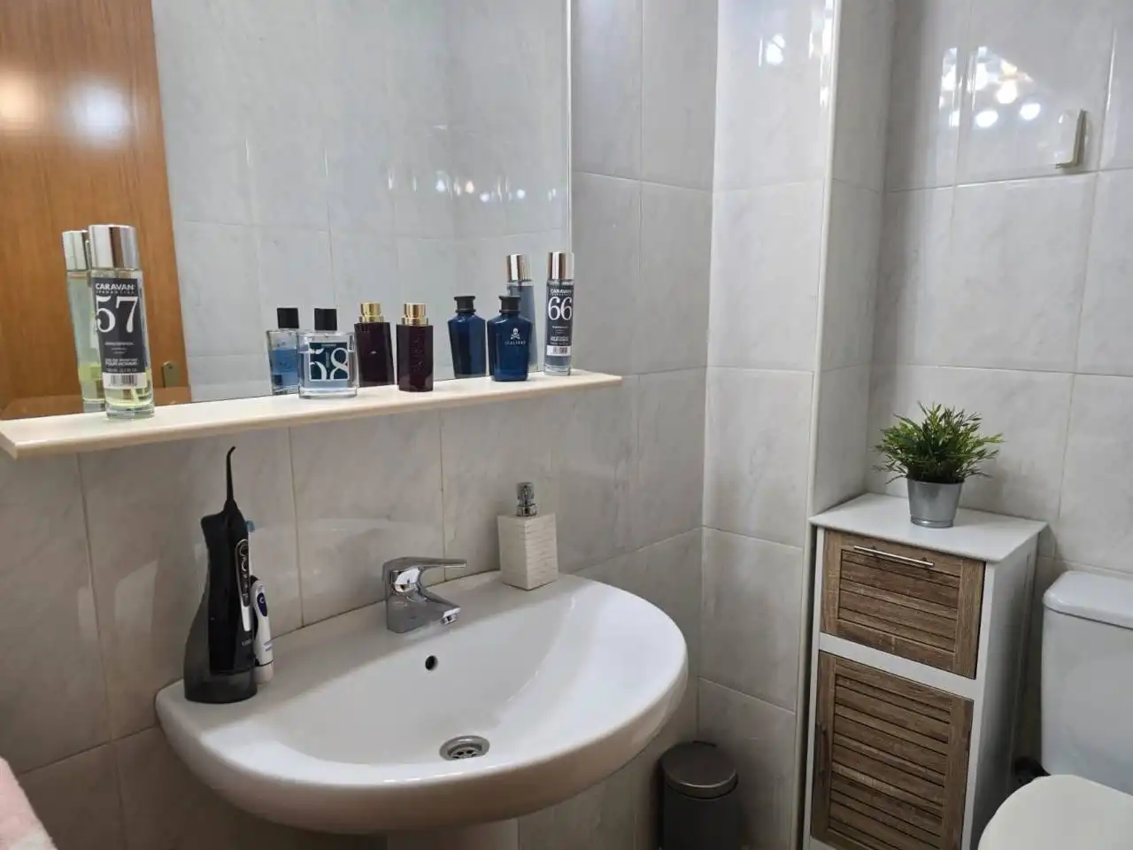 Bathroom of Flat for sale in Sabadell  with Heating, Terrace and Storage room