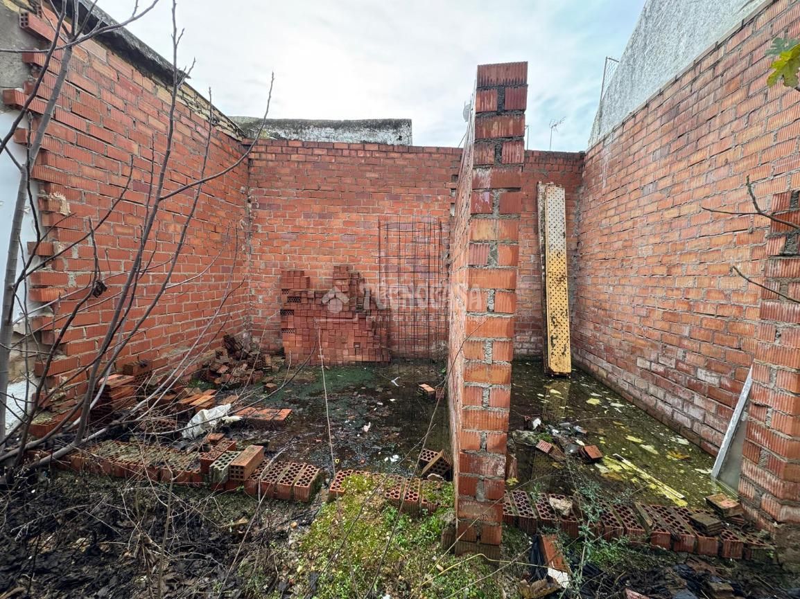 Casa adosada en venda a Bellavista, Bellavista - La Palmera