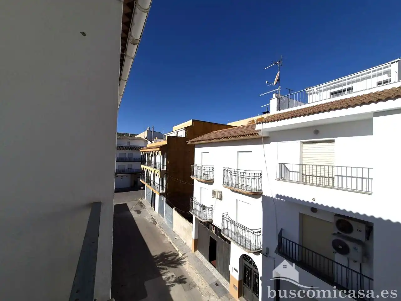 Piso con terraza en venta en Avenida Pablo Picasso, imagen 49