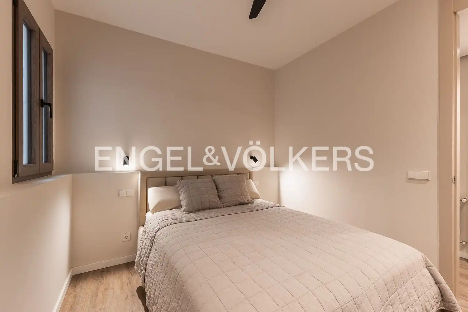 Schlafzimmer von Wohnung zum Verkauf in Valencia mit Klimaanlage, Heizung und Terrasse