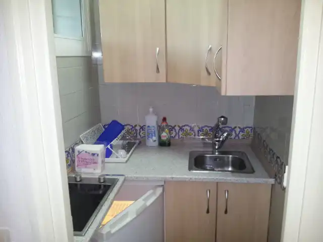Cuina de Estudi en venda en Marbella amb Terrassa i Moblat
