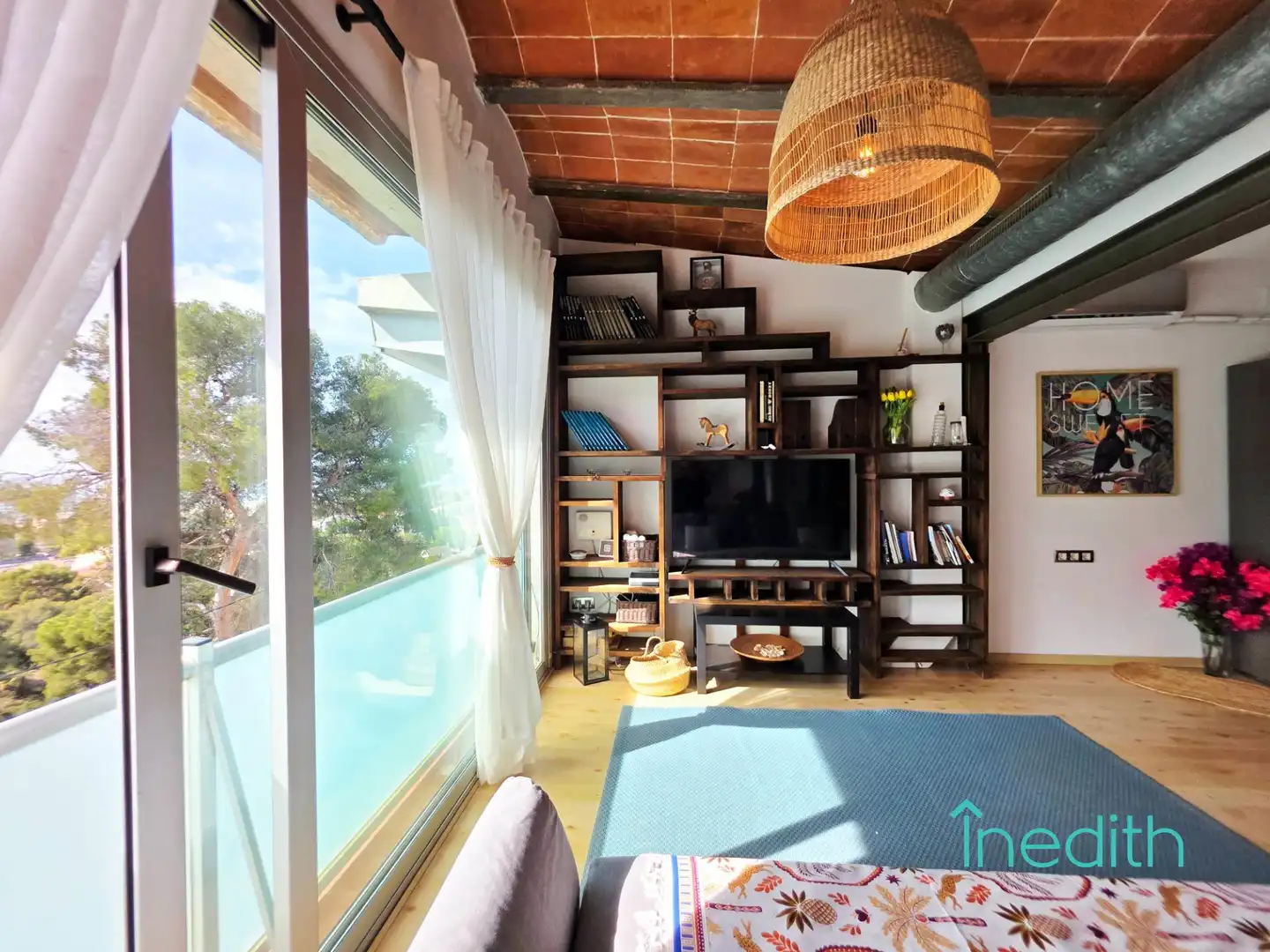 Living room of Houses for sale in Castelldefels  with Air Conditioner, Heating and Private garden