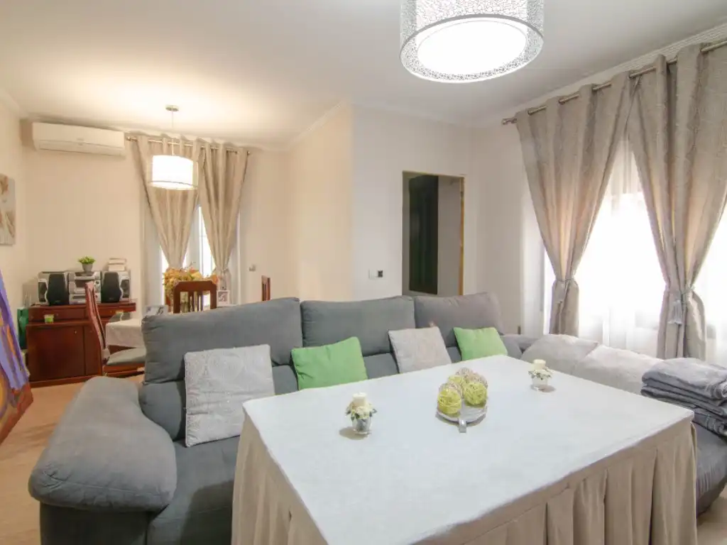 Sala de estar de Casa o chalet en venta en La Rinconada
