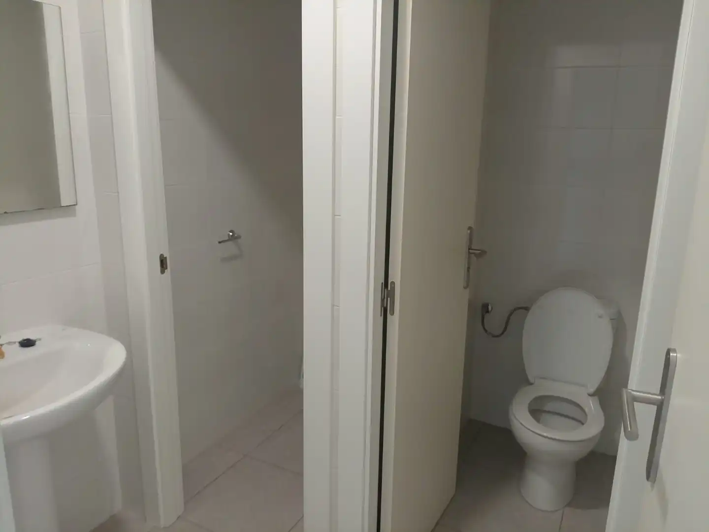 Badezimmer von Fabrikhallen zur Miete in Poble Sec