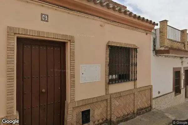 Flat for sale in Calle Hermanos Carlos Y Belen Merchan Menbrive