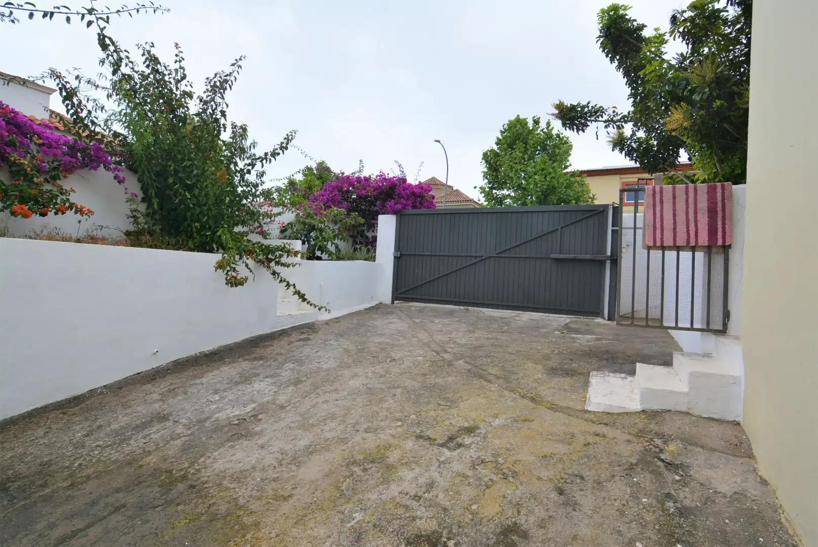 Vista exterior de Casa o chalet en venta en Los Realejos con Jardín privado, Terraza y Trastero