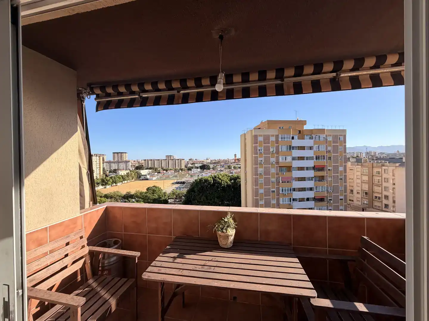 Vista exterior de Pis en venda en Málaga Capital amb Aire condicionat i Balcó