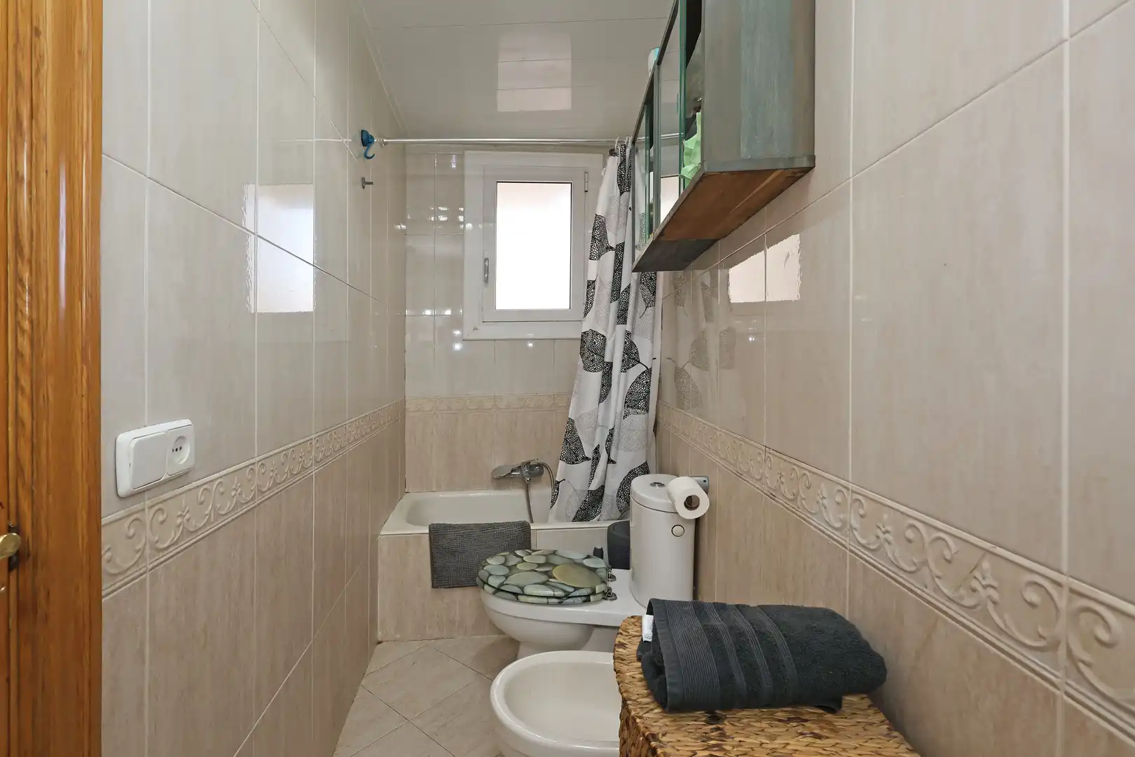 Bathroom of Flat for sale in Esplugues de Llobregat  with Terrace