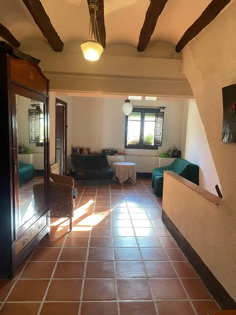 Sala de estar de Finca rústica en venta en Riudecanyes con Calefacción, Terraza y Amueblado