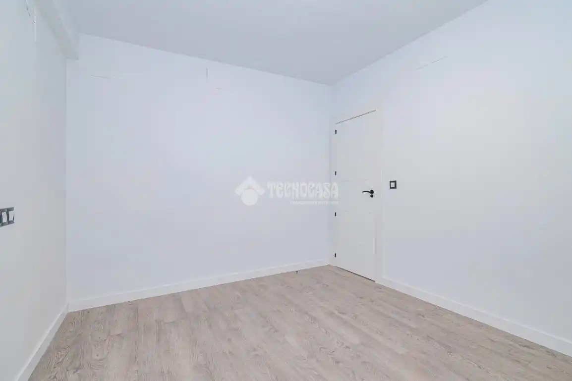 Habitación de Piso en venta en Granada