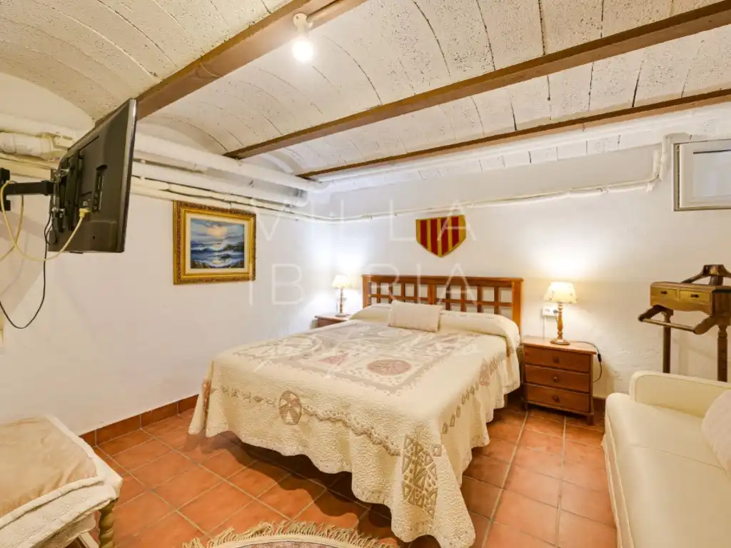 Habitación de Casa o chalet en venta en Castell d'Aro, Platja d'Aro i s'Agaró con Aire acondicionado, Calefacción y Jardín privado